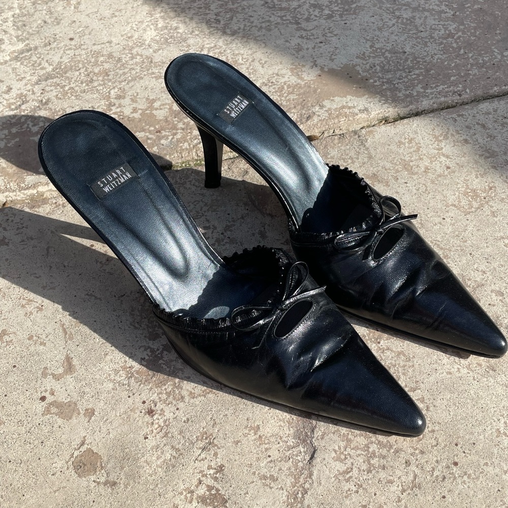 Stuart Weitzman pointed-toe mules